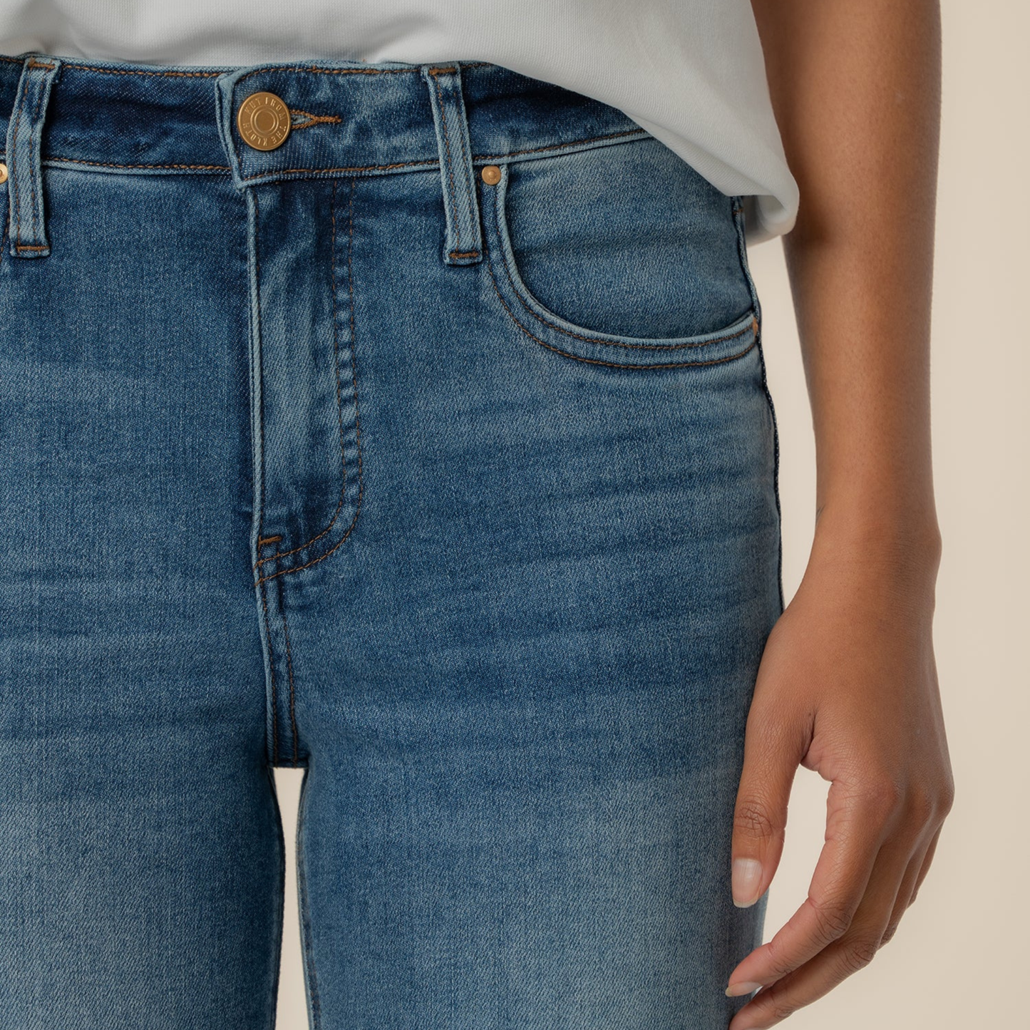 Rachael High Rise Mom w/ Raw Hem - Faithful