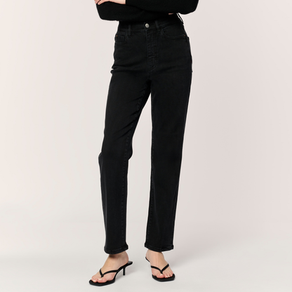 ASE Stretch Straight Leg Jeans (2 Colours)