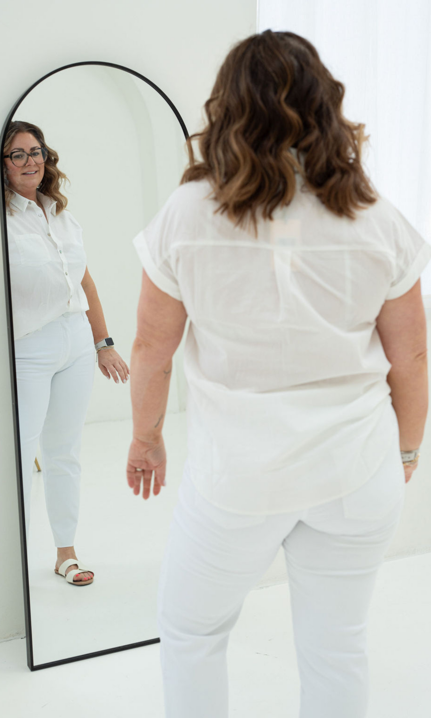 Rachael High Rise Fab Ab Mom Jean Raw Hem - Optic White